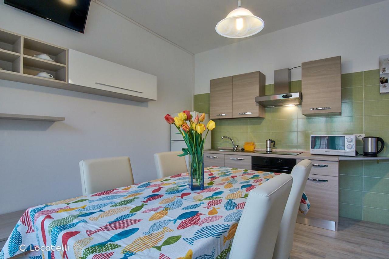 Casa Della Nonna Lägenhet Abbadia Lariana Exteriör bild