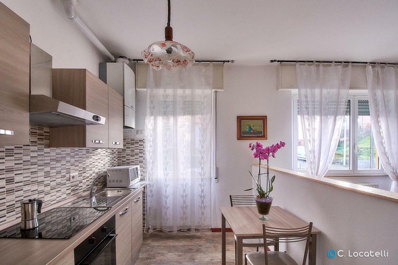 Casa Della Nonna Lägenhet Abbadia Lariana Exteriör bild